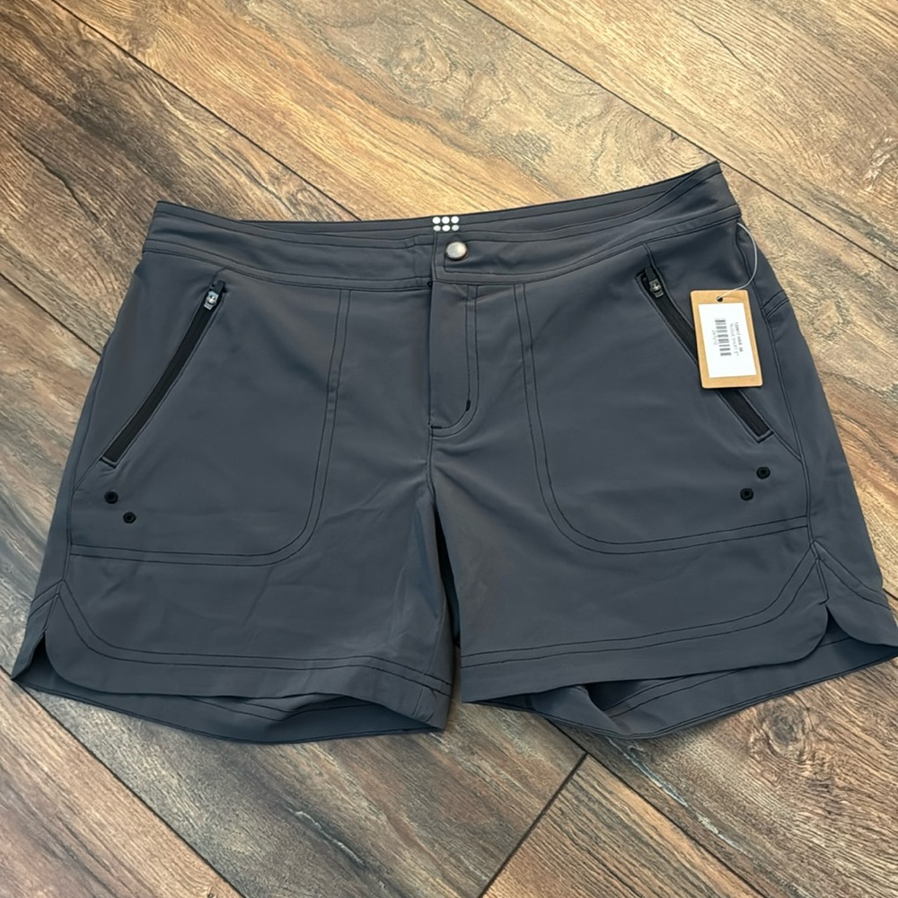 Title Nine women’s size 6 shorts NWT soft athleisure or swim wear